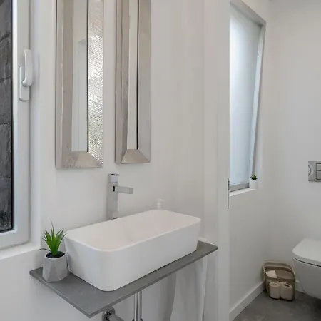 Casa Da Maloeira By An Island 파야다오벨라