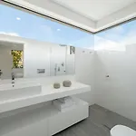 Tatil Evi Casa Da Maloeira By An Island *