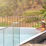 Tatil Evi Casa Da Maloeira By An Island *