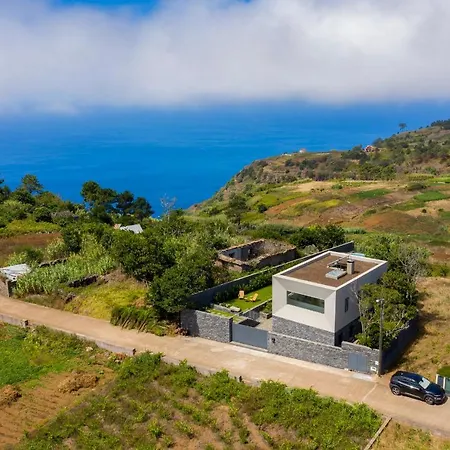 Дом отдыха Casa Da Maloeira By An Island *