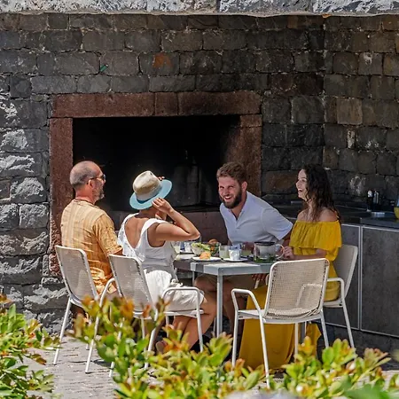 Casa Da Maloeira By An Island Fajã da Ovelha