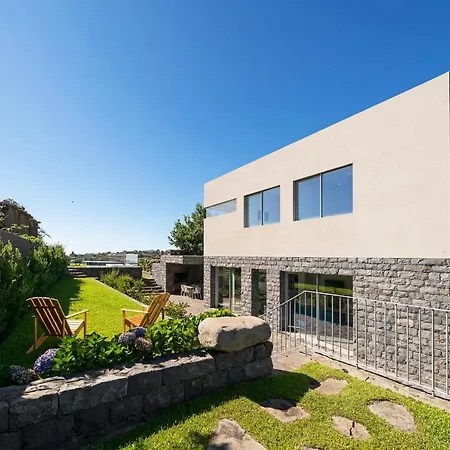 Дом отдыха Casa Da Maloeira By An Island *