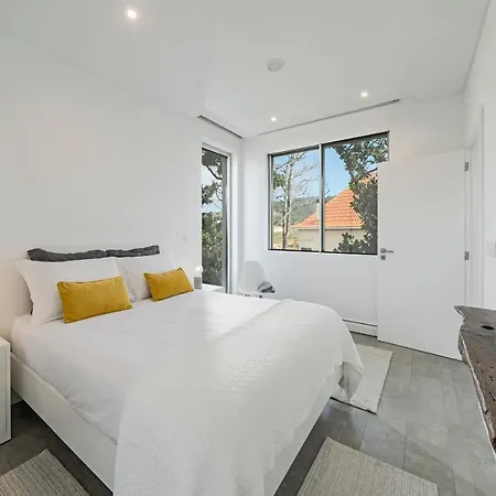 Casa Da Maloeira By An Island *