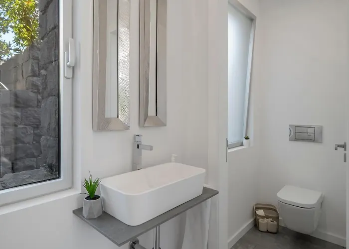 Casa Da Maloeira By An Island ファハ・ダ・オヴェルハ